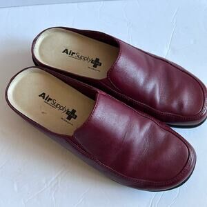 Air Supply Plus Shoes Womens 7.5W Clogs Sarah Flats Slip On Red Leather